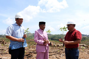 Aksi Tanam Pohon BJA Gorontalo - Panji 1.jpg