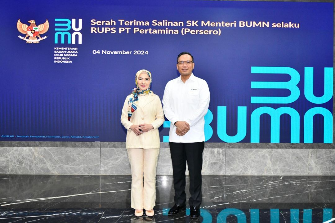 Simon Aloysius Mantiri sebagai Direktur Utama Pertamina mengantikan Nicke Widyawati