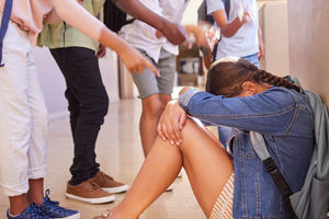 Ilustrasi orang dibully.