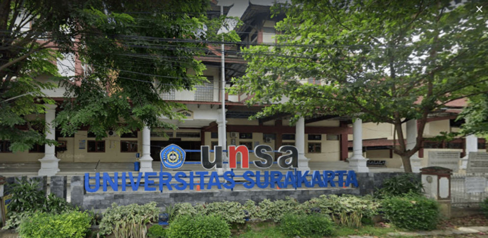 Tentang-Universitas-Surakarta-768x375.png