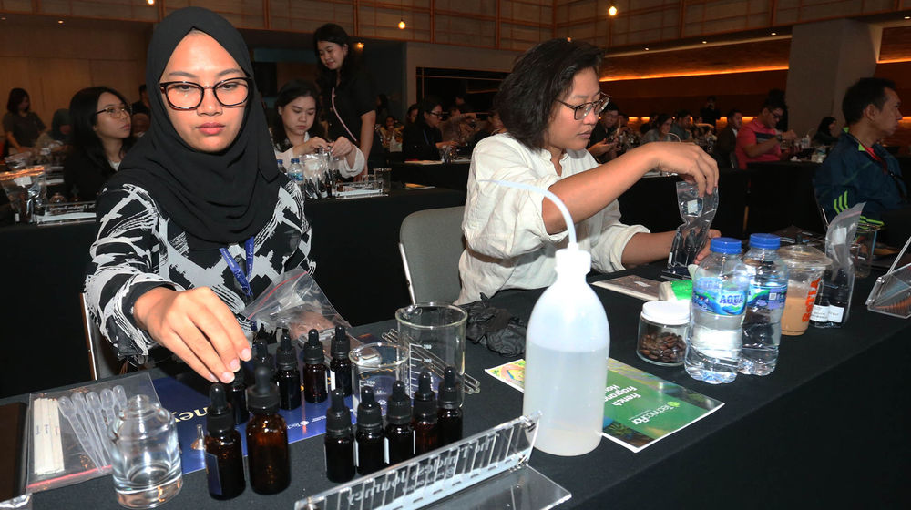 Seminar Parfum - Panji 5.jpg