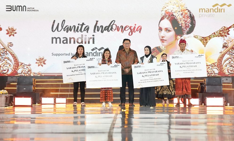 Dukung Industri Kreatif, Bank Mandiri Dorong Tenun Tradisional Bali, Lombok dan Kupang Menembus Pasar Global