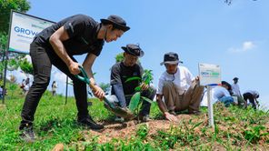 Aksi Kelompok Tani dan BRI Menanam-Grow & Green Hidupkan Kembali Hutan Bekas Tambang