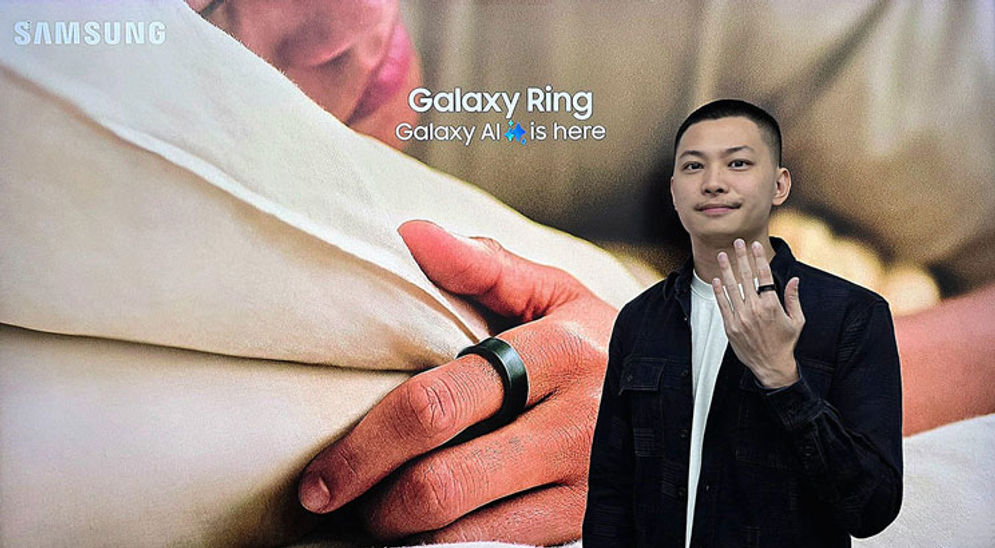 galaxy-ring.jpg