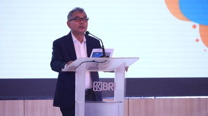 Direktur Utama BRI Dinobatkan Sebagai The Best CEO untuk Keberhasilan Pembiayaan Berkelanjutan