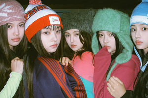 Idol Group K-Pop NewJeans.