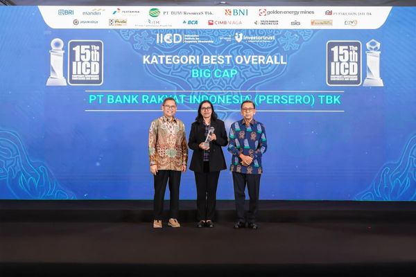 Tata Kelola Berkualitas, BRI Raih Penghargaan di The 15th IICD Corporate Governance Award