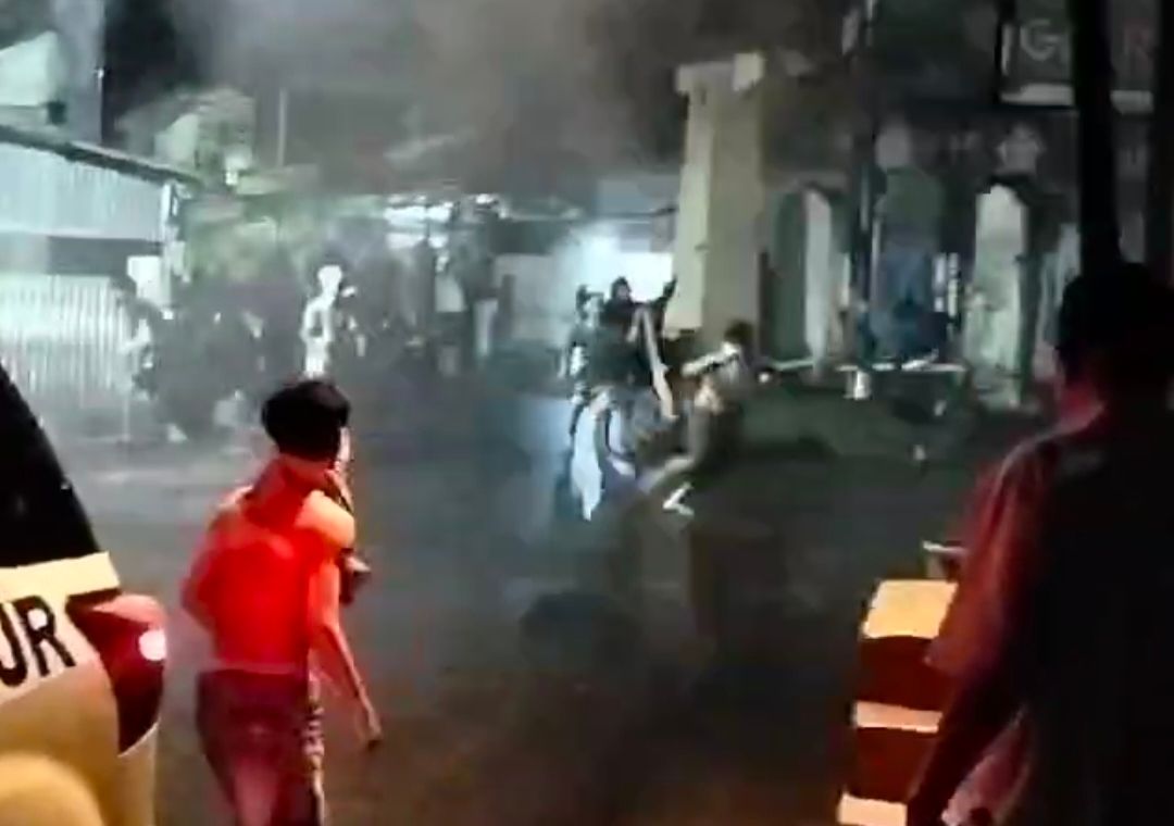 Tarkam terjadi antar warga Kelurahan Wonasa dan Ketang Baru, Kecamatan Singkil, Kota Manado.
