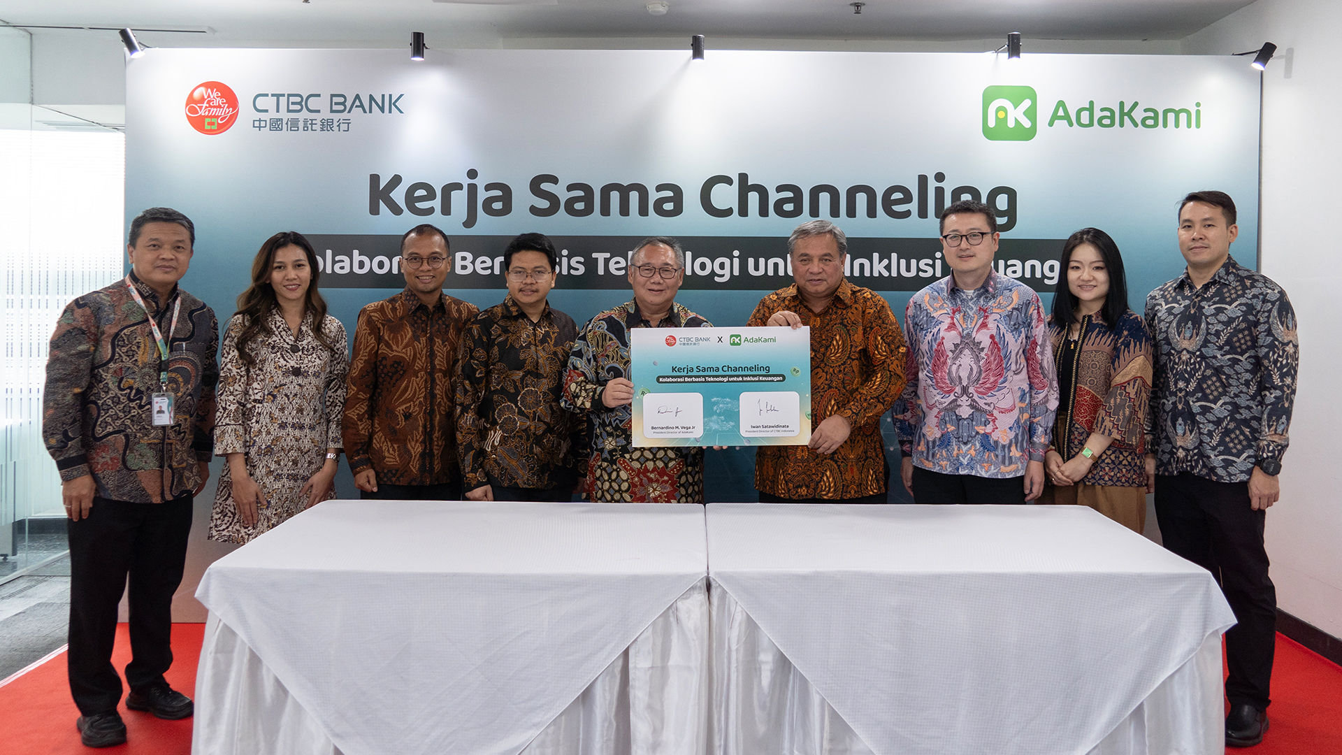 AdaKami menjalin kerja sama channeling dengan Bank CTBC Indonesia.