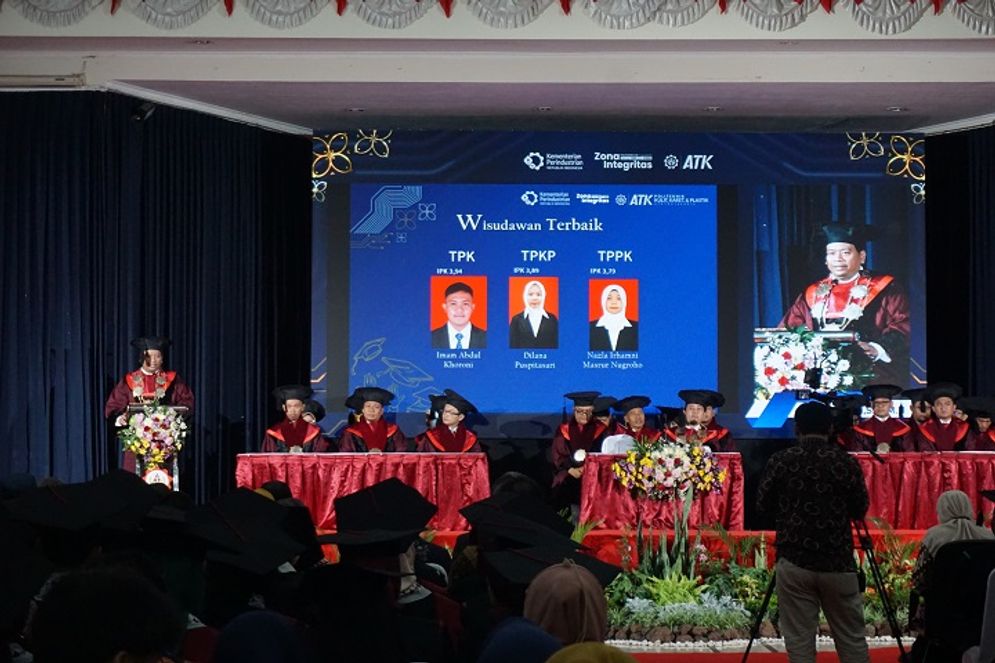 09122024-ATK wisuda.jpg