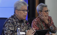 Dari ki-ka : Direktur Utama bank bjb Yuddy Renaldi bersama Direktur Keuangan bank bjb Hana Dartiwan saat public expose 2024 di Jakarta, Selasa 10 Desember 2024. Foto : Panji Asmoro/TrenAsia