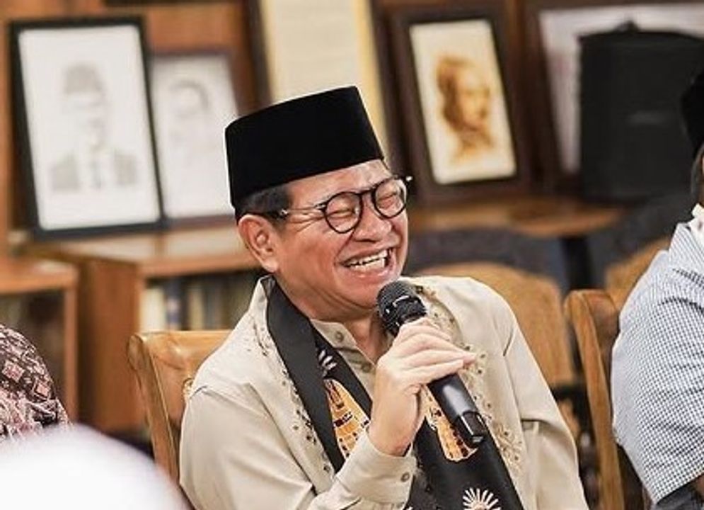 Alhamdulillah.. Mengawali pagi dengan khidmat. Saya dan Bang Doel @si.rano dapat kesempatan sarapan dan silaturahmi bersama dengan para ulama dan habib di kediaman Mas @aniesbaswedan.Matur nuwun untuk nasi uduk .jpg