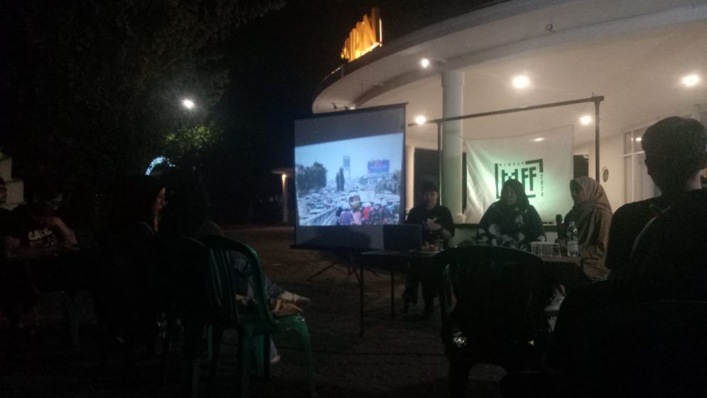 Suasana bincang-bincang Perempuan dan Fotografi dalam Musi Fotografis Festival di Palembang, Selasa malam