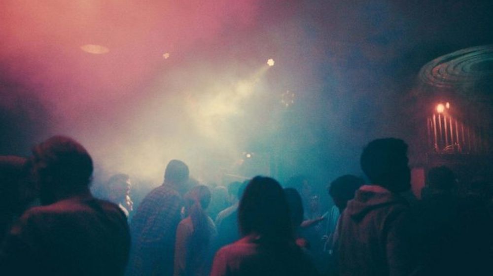 Ilustrasi klub malam.