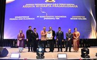 Komitmen Jaga Keterbukaan Informasi Publik, BRI Raih Dua Penghargaan Anugerah Keterbukaan Informasi Publik 2024
