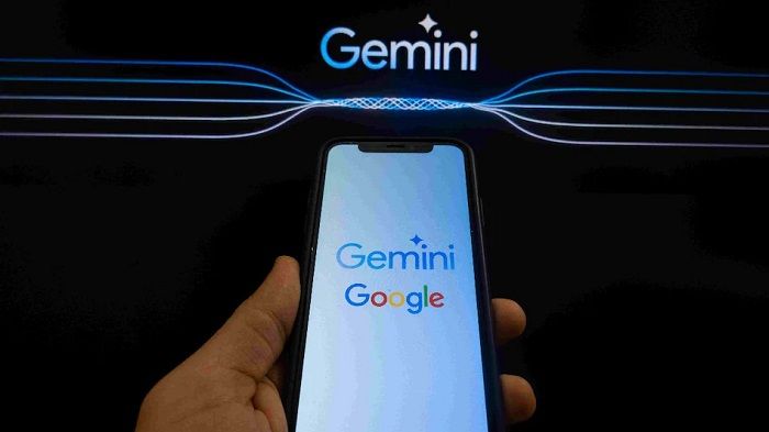 Google Gemini AI.