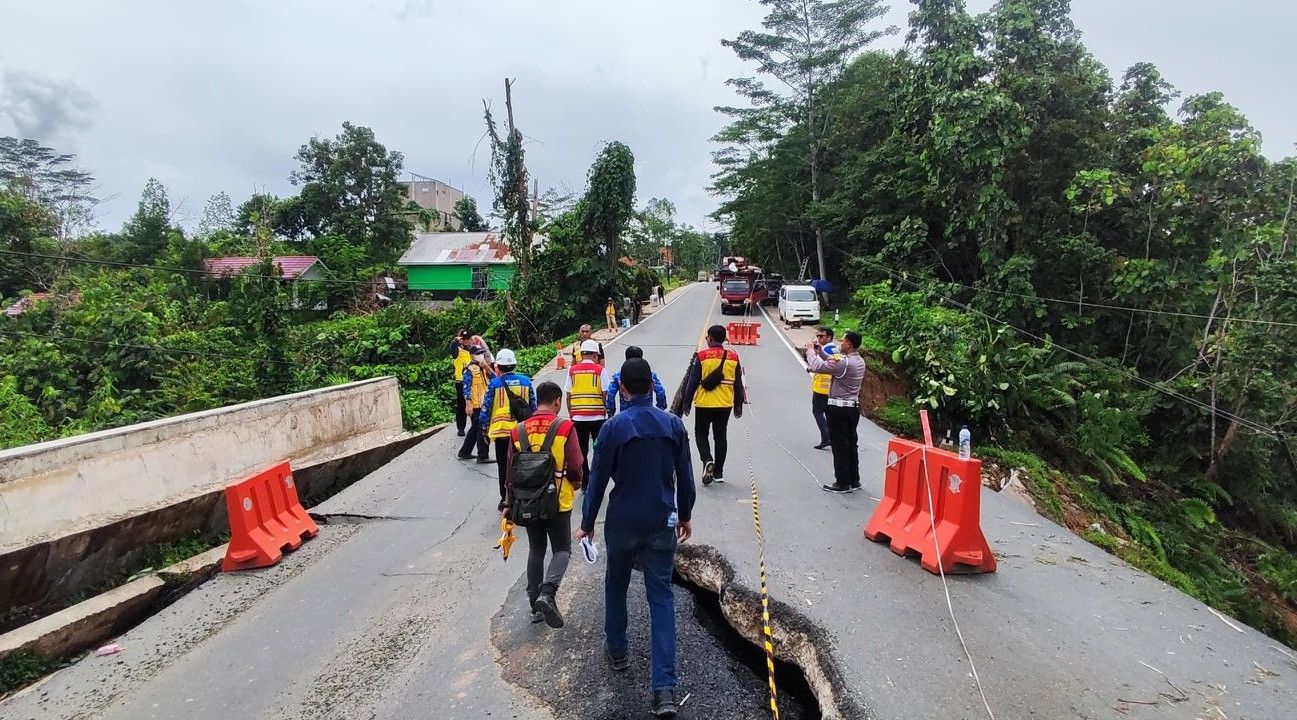 Ruas Jalan Semoi Dua – Km 38 Samboja Amblas, Jembatan Bailey Segera Dipasang