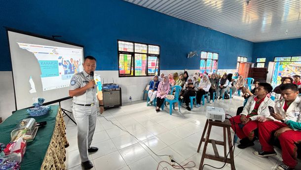 Jasa Raharja Inisiasi Program Pengajar Peduli Keselamatan Lalu Lintas di SMP Negeri 1 Kotabumi