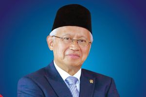 Selamat datang dan selamat bertugas, Prof. Dr. Ir. Satryo Soemantri Brodjonegoro sebagai Menteri Pendidika...ogi Kabinet Merah Putih.Semoga senantiasa diberikan kelancaran dan kesuksesan dalam menjalankan tugas mewujudkan mutu pend.jpg