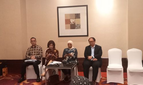 Konferensi pers CEO Forum dengan tema ”Banking Beyond Growth: Powering a
 Sustainable and Inclusive Economy for 2025 Onward", Rabu, 22 Januari 2025.