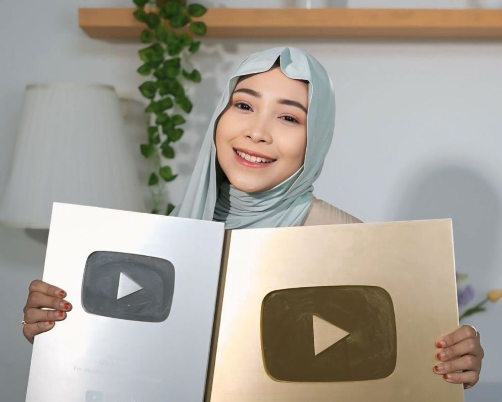 Bocoran Rahasia dari Content Creator untuk Dapat Cuan Besar dari YouTube Shopping Affiliate