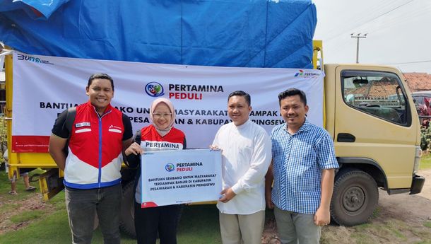 Pertamina Salurkan 1000 Paket Sembako untuk Warga Terdampak Banjir di Lampung