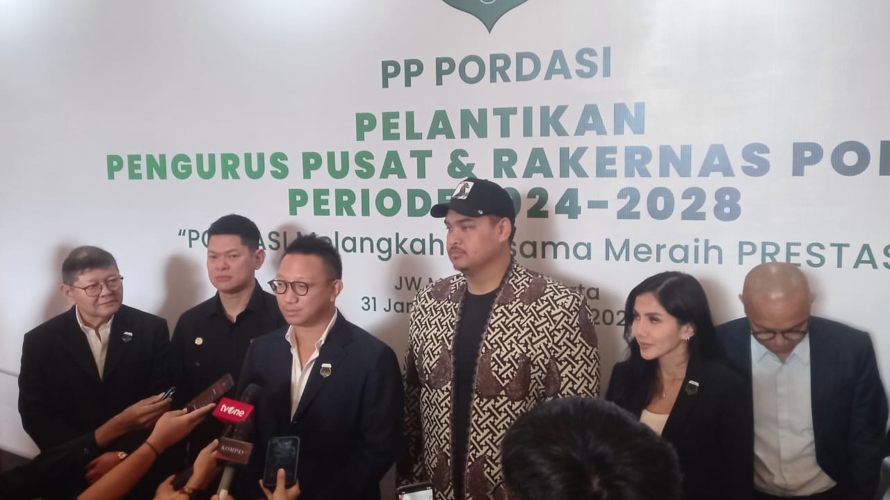 Ketua Umum PORDASI Aryo Djojohadikusumo dan Menpora Ario Bimo Nandito Ariotedjo (Dito) di acara Pengukuhan Susunan Pengurus Pusat PORDASI Masa Bakti 2024-2028 yang berlangsung di Jakarta, Sabtu, 1 Februari 2025. 