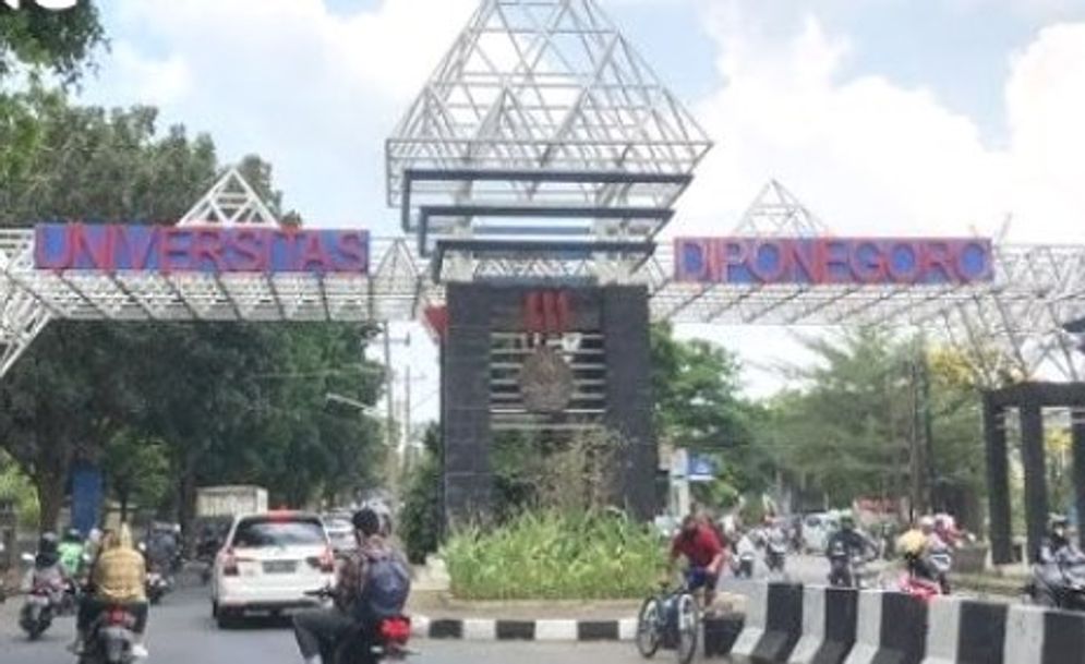 kampus undip.jpg