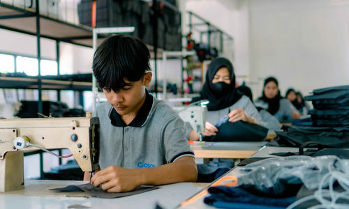 Potret Para Tenaga Kerja.jpg