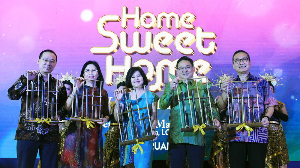 Pameran Tenjo CP - Panji 1.jpg