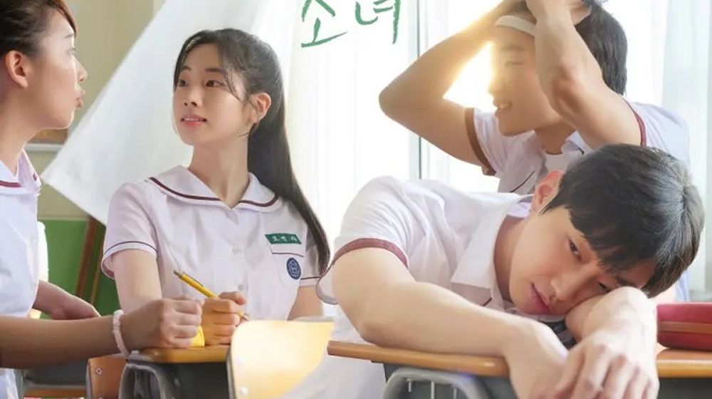 Film Korea tayang di bioskop Indonesia, You Are the Apple of My Eye dibintangi  Dahyun TWICE dan mantan anggota B1A4, Jung Jin-young.