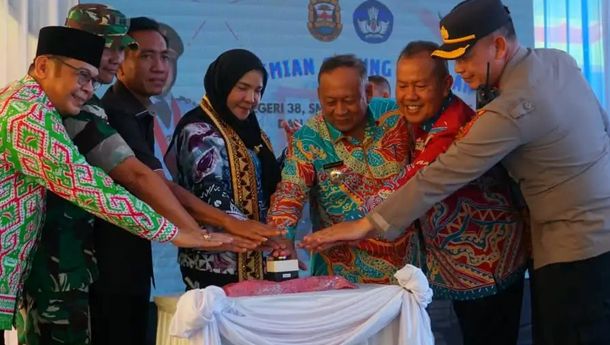 Wali Kota Eva Dwiana Resmikan Empat Gedung Sekolah Baru di Bandar Lampung 