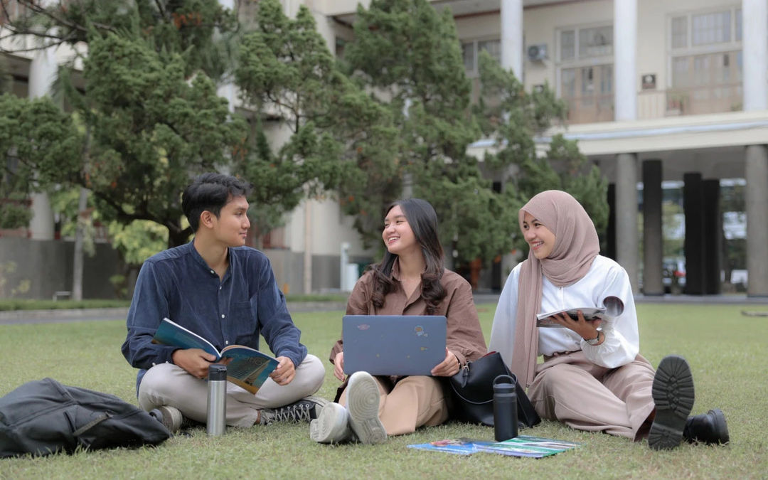 mahasiswa ugm.jpg