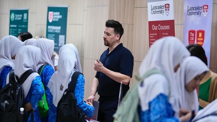 21 Perguruan Tinggi dari United Kingdom Gelar Pameran Pendidikan di UMY