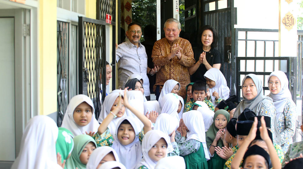 Santunan Podomoro Vimala - Panji 2.jpg