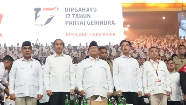 Momen Jokowi Serukan “Siap Pak!” ke Prabowo di HUT Gerindra