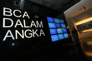 Media Tur BCA - Panji 4.jpg