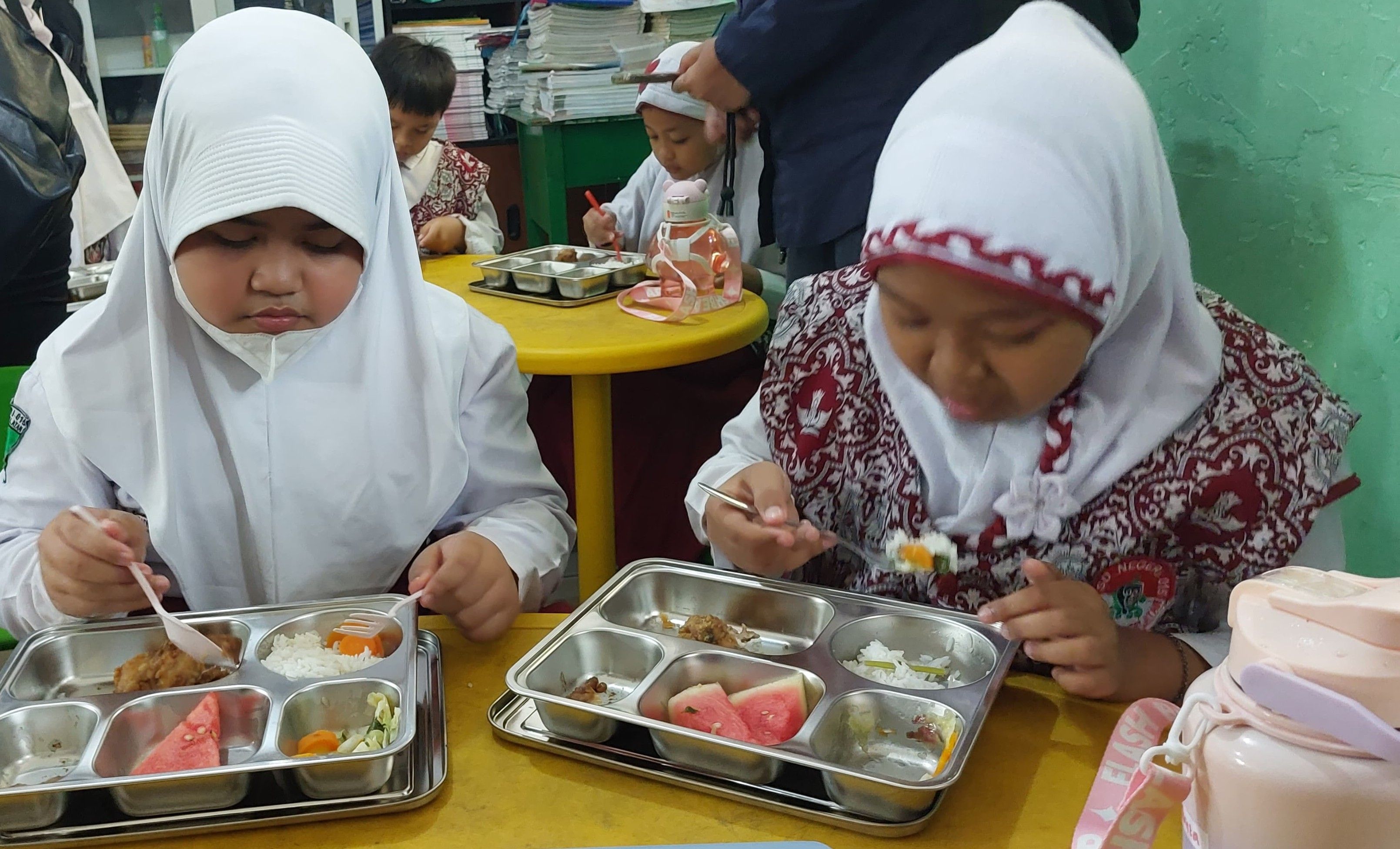 MBG Perdana di Balikpapan, Sasar 3.300 Anak