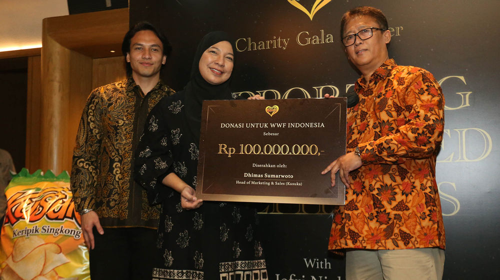 Lelang Donasi Gajah Sumatera - Panji 1.jpg