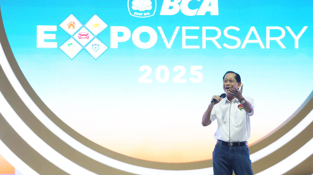 Pembukaan BCA Expoversary - Panji 2.jpg