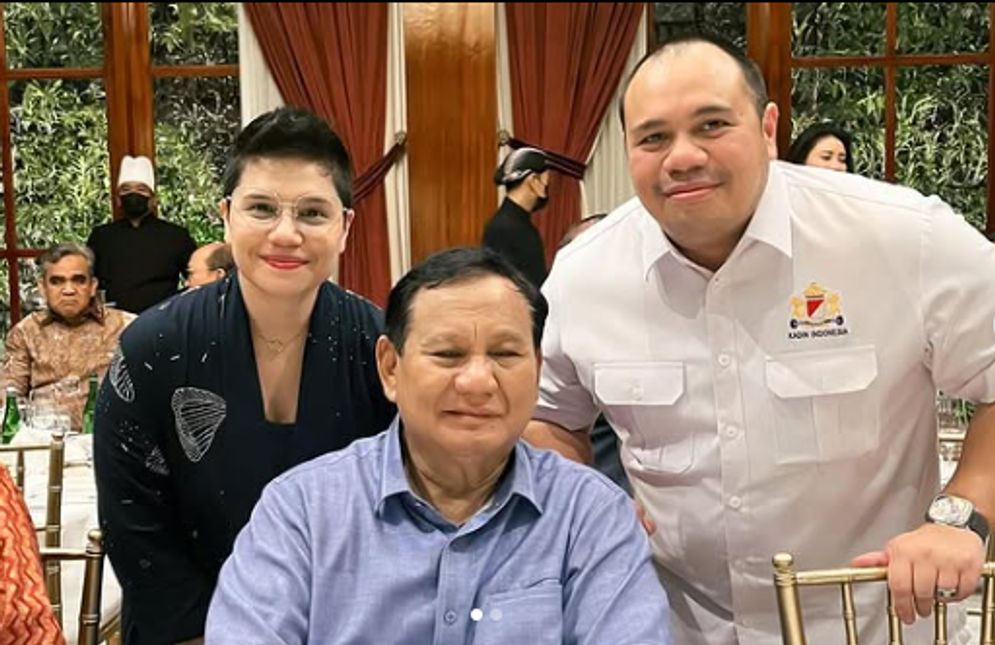 Pandu Sjahrir bersama Prabowo Subianto.