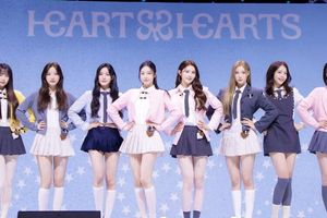 Girl Group Baru SM Hearts2Hearts.