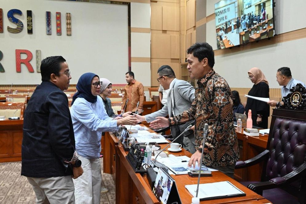 Bawas MA dan KY Didorong DPR RI untuk Mengusut Tuntas Kejanggalan Kasus Alex Denni