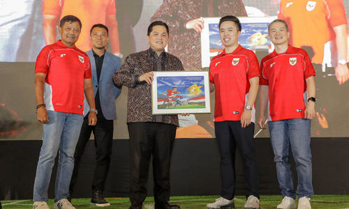 Trimegah Reksadana Sepakbola - Panji 1.jpg