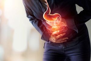 Ilustrasi sakit maag.