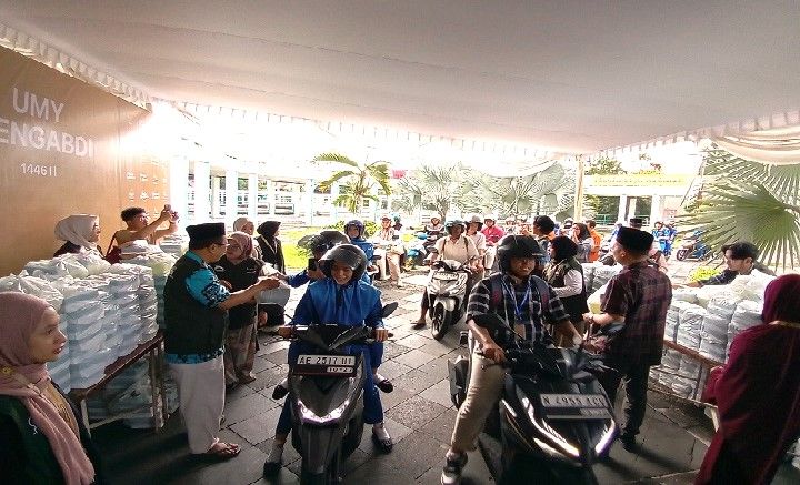 Kualitas Menu Takjil Gratis untuk Mahasiswa UMY Ditingkatkan