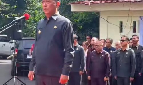 Wali Kota Caroll.jpg