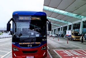 bacitra, bus, transportasi umum.jpg