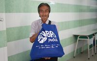 BRI Group Wujudkan Kepedulian dengan Membagikan 100.000 Paket Sembako