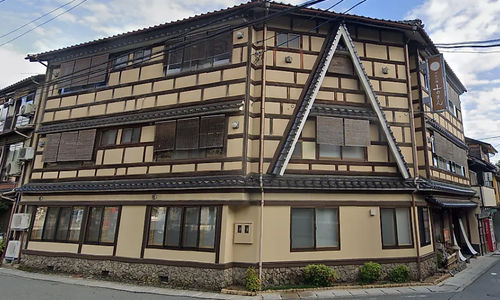 Nishiyama Onsen Keiunkan, hotel tertua di dunia, terletak di Hayakawa, Prefektur Yamanashi, Jepang.